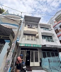 Chính chủ cho thuê nhà nguyên căn đường Phan Tây Hồ, Tp.HCM