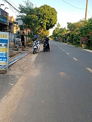 CHÍNH CHỦ BÁN GẤP 2 LÔ ĐẤT LIỀN KỀ MẶT TIỀN ĐƯỜNG NHỰA TÂN AN – CỬA TÙNG